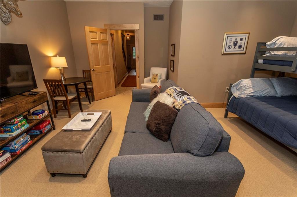 535 Woodside Cres Highlands Resort Realty